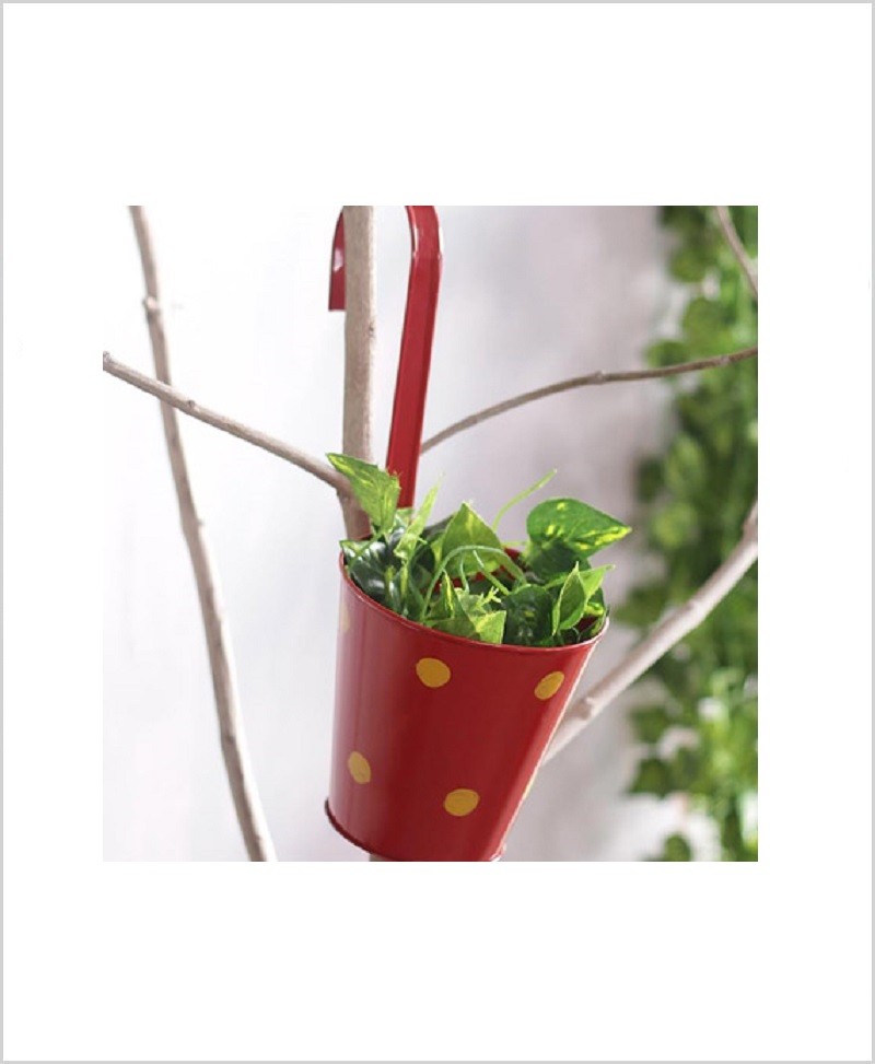Metal Hanging Polka Planter Red